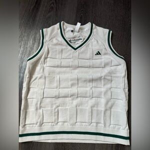 Golfing Adidas White and Green Knit Top vest